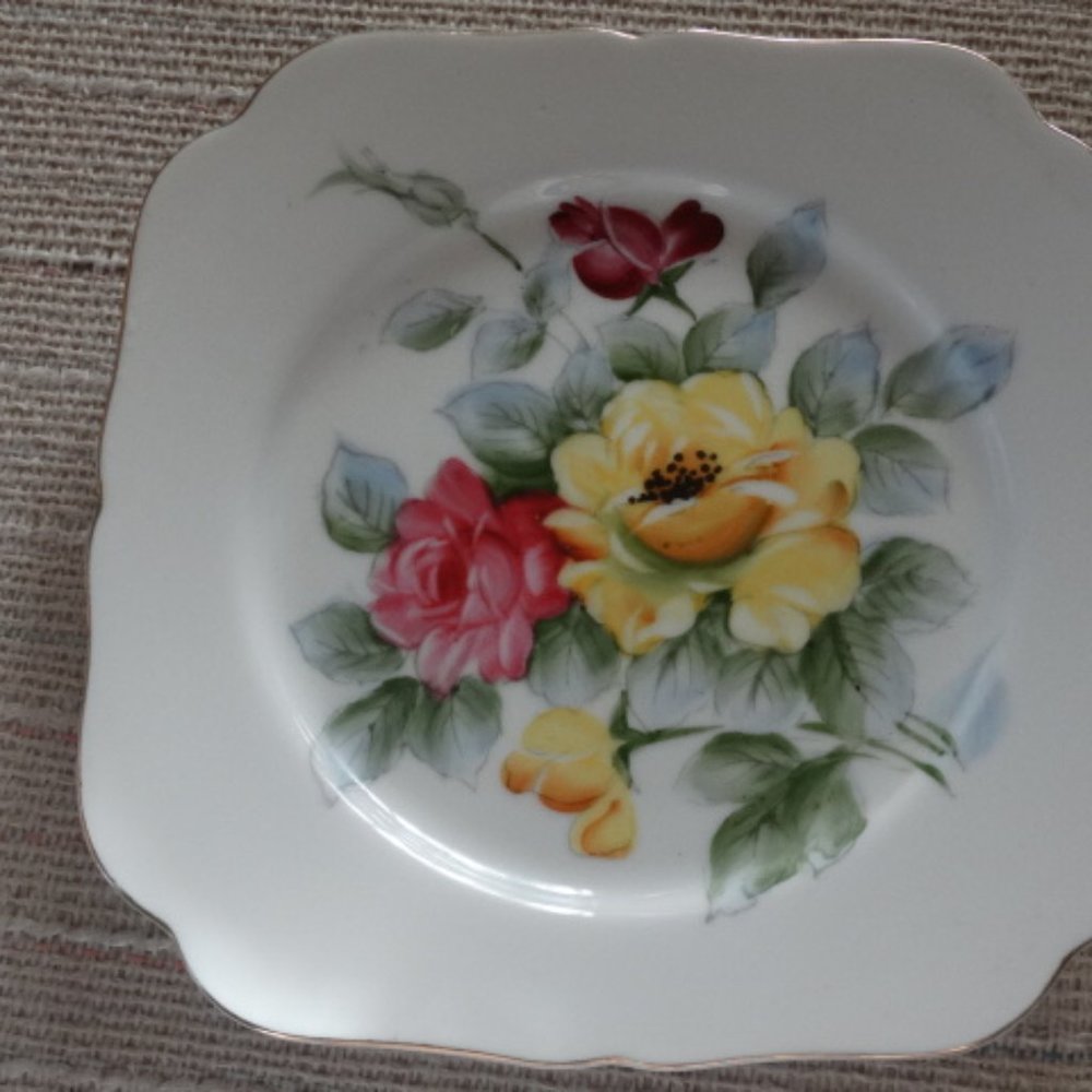 Vintage Square Plate.